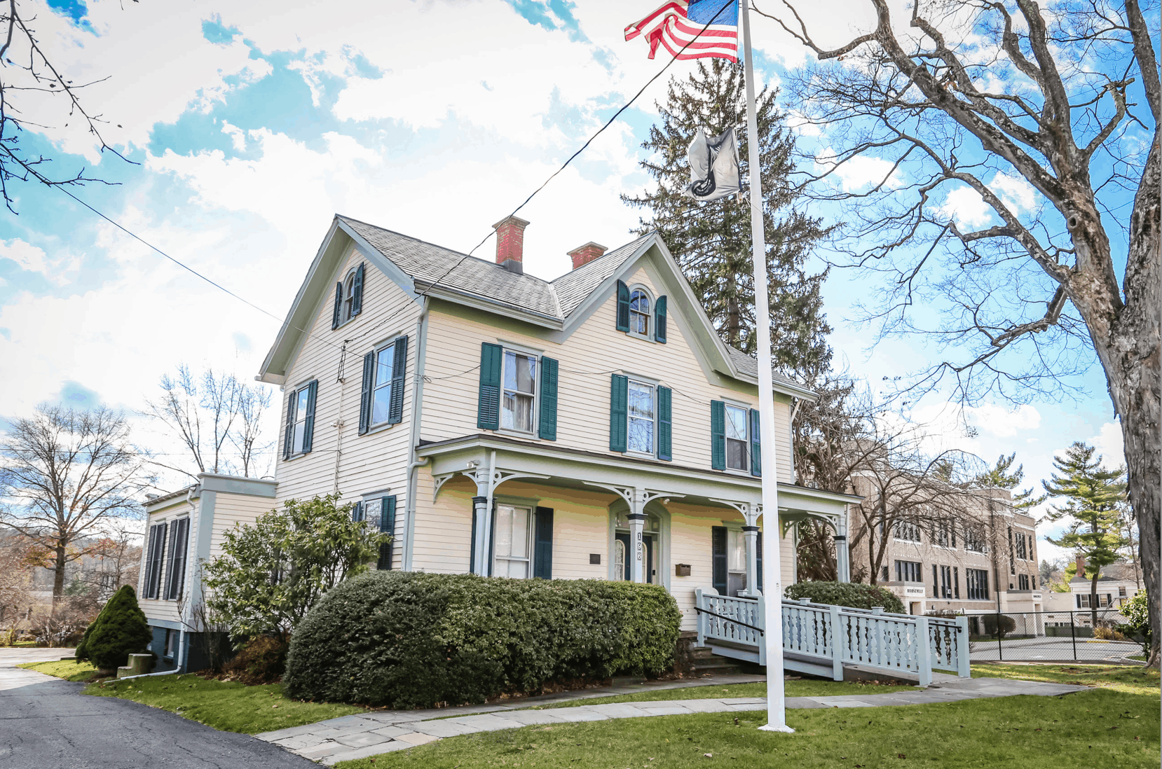 Ossining Historical Society Tag Sale