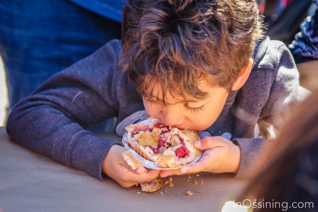 Pie eating contest